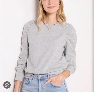 Evereve Super Soft Gray Crewneck